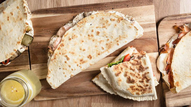 Piadineria Luna Rossa Forli Photos 2